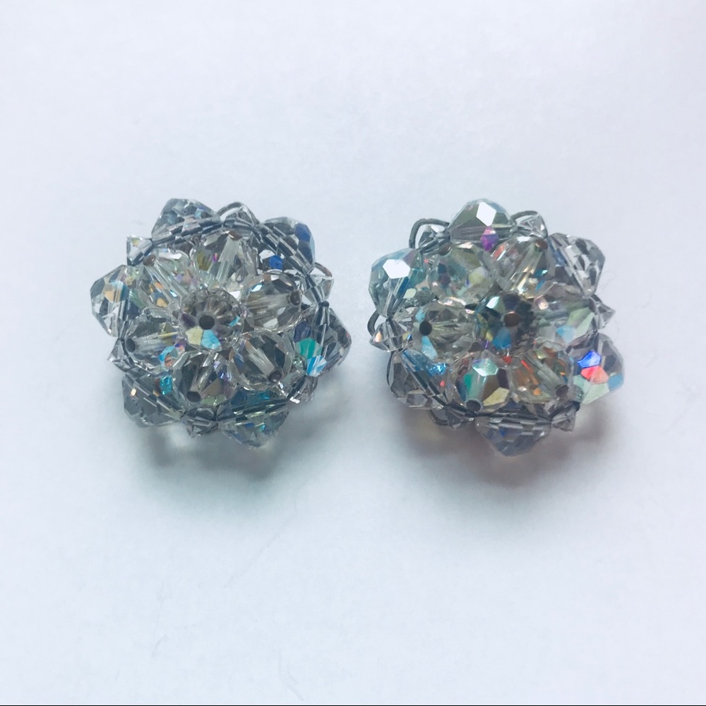 Vintage Lovely Crystal Earrings